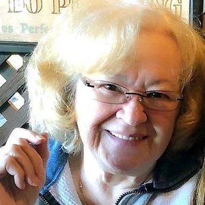 Meet your Posher, Sandy